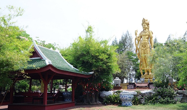 เมืองโบราณ