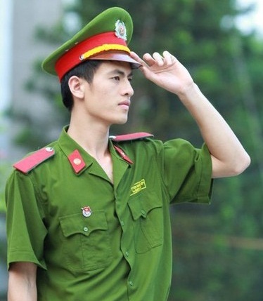 vietnam police cute guy